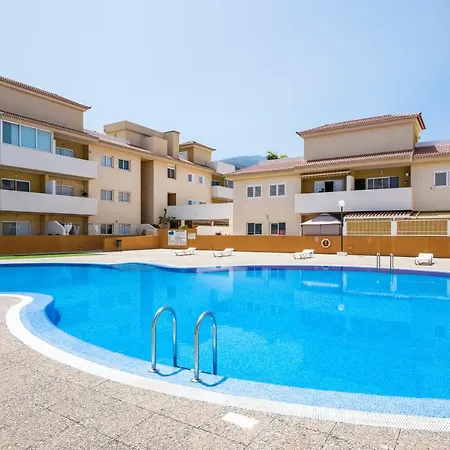 Bright 2-bedroom With Pool And Terrace * Puertito de Güímar